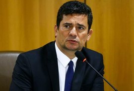 Moro apresenta novas provas e presta depoimento por mais de 8h