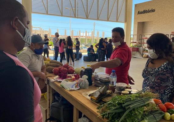 Segunda etapa do 'Na Rota da Merenda Legal' fortalece parceria entre agricultores e governo