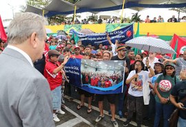 'Grito dos Excluídos' faz caminhada em Maceió e alerta contra a fome