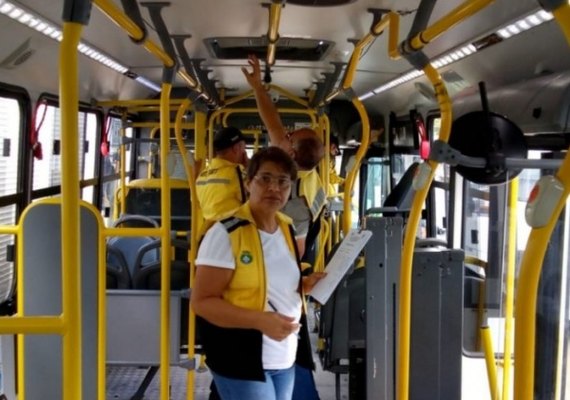 Município autua 30 ônibus por irregularidades em Maceió