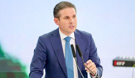 Fim da escala 6x1 pode ser votado em maio, afirma presidente da Câmara