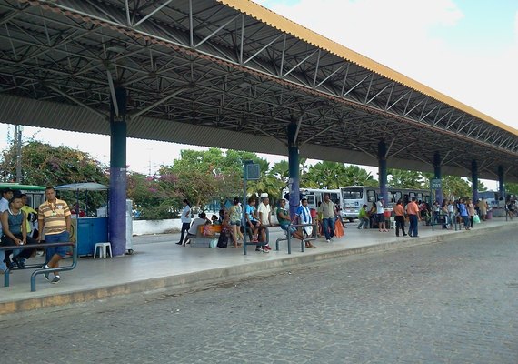 Benedito Bentes ganha reforço de ônibus urbano