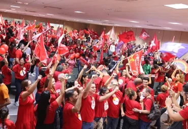 PT quer indicar vice; Renan Filho deve esperar para ver quem soma mais
