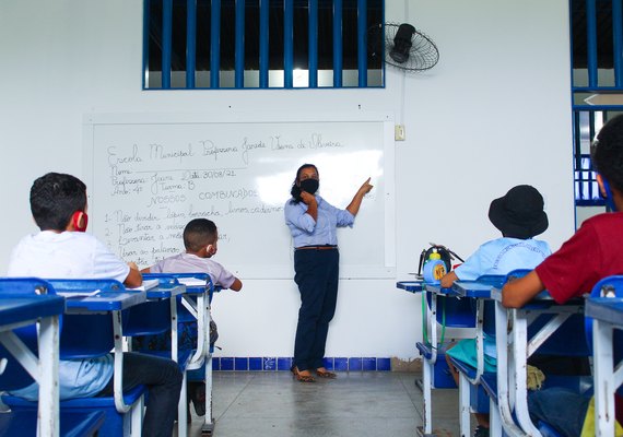 Prorrogado: interessados no PSS da Educação podem se inscrever até este sábado (13)