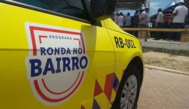 Suspeito de furtos tenta fugir pelo mar e é preso na Ponta Verde, Maceió