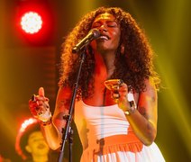 Fã acusa Liniker de arrogância e cantora rebat e fala em perseguição