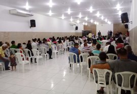 62 casais oficializam a união em casamento coletivo no Trapiche