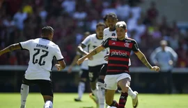 Botafogo vence Flamengo no Maracanã por 2 a 0