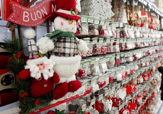 Especialistas dão dicas para se evitar dívidas com compras de Natal