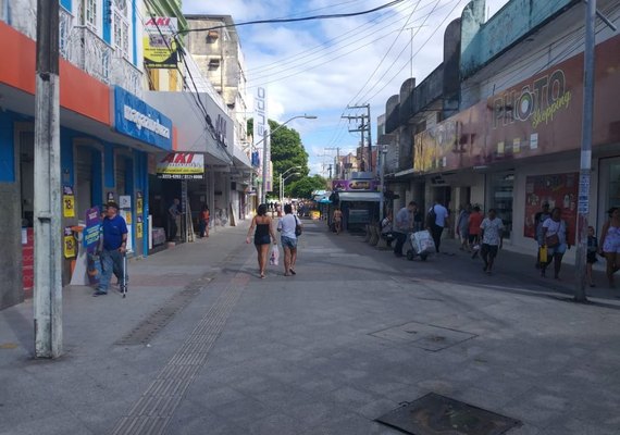 Ação de ordenamento no Centro de Maceió tem continuidade