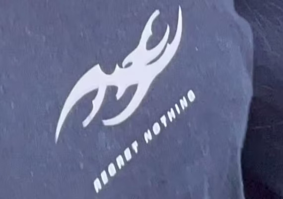 Renner suspende camisa após polêmica ligada a caso de estupro no RJ