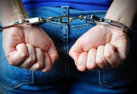 Homem é preso após ameaçar matar policiais e tentar invadir sede da Corregedoria em Maceió