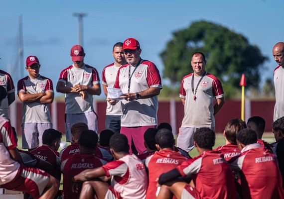 CRB embarca para Paraíba em busca de vaga na Copa do Brasil 2026