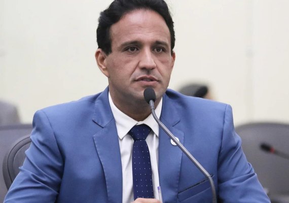 Deputado Mesaque Padilha protocola projeto de lei que promove a empregabilidade de mães atípicas em Alagoas