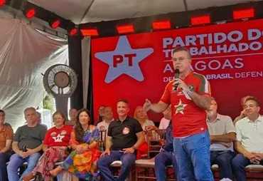 Renan, Dantas e Lessa: nova sede do PT mostra força de Medeiros