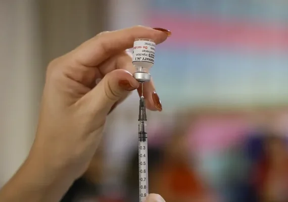 Alagoas entra em alerta para SRAG com alta de vírus em crianças e adolescentes