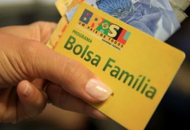 Revisões do Bolsa Família continuam suspensas por mais 90 dias