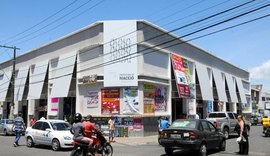 Mau funcionamento na parte elétrica causa princípio de incêndio no Shopping Popular