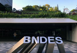 Plano de estímulo à aposentadoria é lançado por BNDES