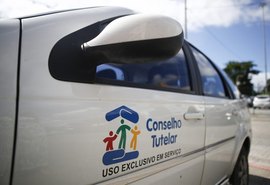 Conselho tutelar de Maceió tem carros confiscados após prefeitura não pagar locadoras