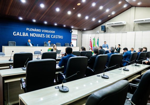 Vereadores mudam horários de sessões, mas mantêm formato híbrido