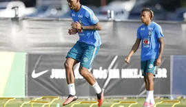 Ancelotti comanda primeiro treino da Seleção com 14 jogadores na Austrália