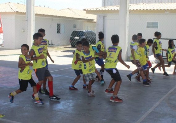 Projeto Viva Vôlei será retomado nesta quarta (6)