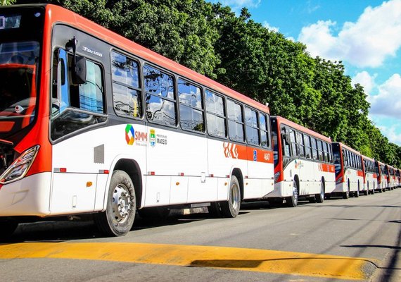Ônibus vão circular em horário reduzido de terça à quinta
