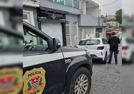 Mulher morre com rosto dilacerado e filha culpa filhotes de cachorro