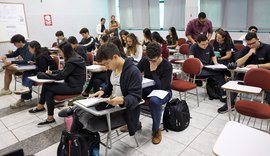 Senado aprova inclusão da educação financeira no currículo escolar