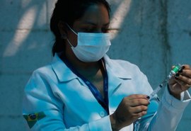 Cooperativas de enfermagem: setor aguarda novo piso