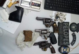 Jovem foi preso em Arapiraca com drogas e armas