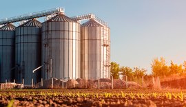 Silo de grãos desaba e mata idoso; dois funcionários ficam feridos