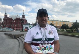 Com a família no peito, torcedor busca na Copa um novo sentido para a vida