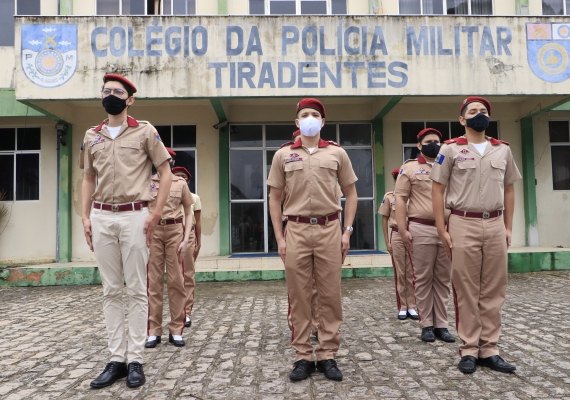 Educação divulga lista de aprovados do Colégio Tiradentes