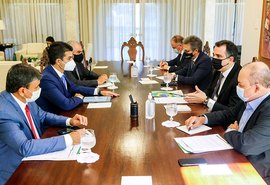 'Inimigo é o preço do feijão'  diz Pacheco em reunião com governadores