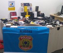 PF prende funcionário dos Correios que furtava encomendas, em Maceió