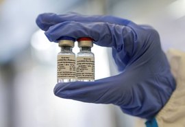 Vacina russa: Bahia fecha acordo e garante 50 milhões de doses