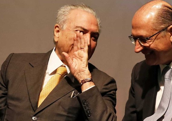 Em troca de apoio, Alckmin pode dar cargo a Temer e blindá-lo com foro