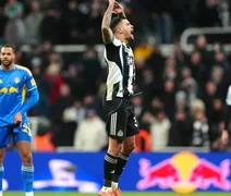 Arsenal negocia Bruno Guimarães por 90 milhões de euros com Newcastle