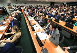 CCJ retoma análise de PEC que acaba com escala 6x1 nesta quarta (22)