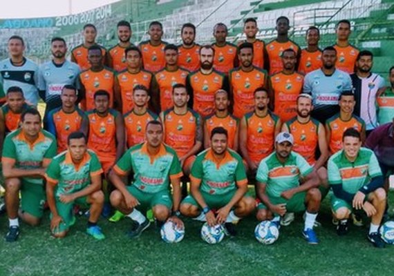 Técnico Dedeco Recife deixa o Coruripe