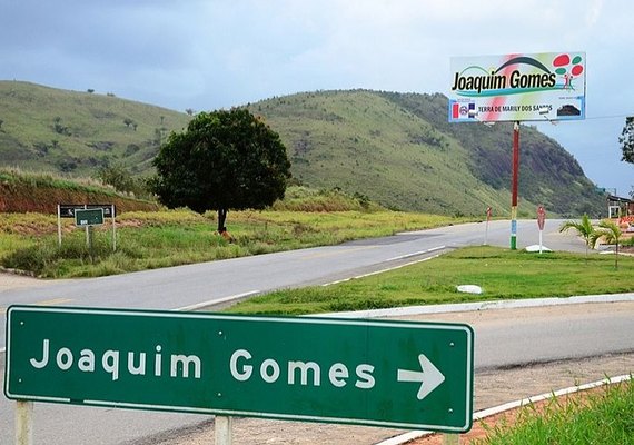 Promotoria de Joaquim Gomes processa médico e secretário de saúde por improbidade