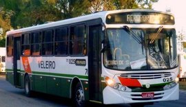Ônibus de Rio largo é guinchado por descumprir decreto; Veja vídeo