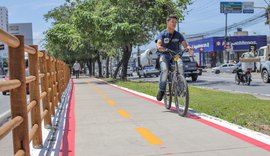 Prefeitura inicia sinalização horizontal na ciclovia da Avenida Fernandes Lima