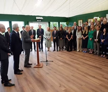 Rei Charles III cobra segurança diante dos riscos da inteligência artificial