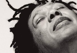Com show marcado em Alagoas, Djavan completa 74 anos consolidado como um dos maiores artistas do país