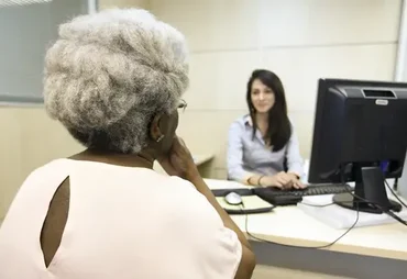 Alagoas envelhece: população 60+ cresce 48%; crianças caem 22%