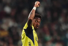 Atlético-MG confirma contratação de Fred e paga 2,5 milhões de euros