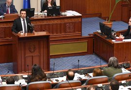 Parlamento da Macedônia aprova mudança de nome do país